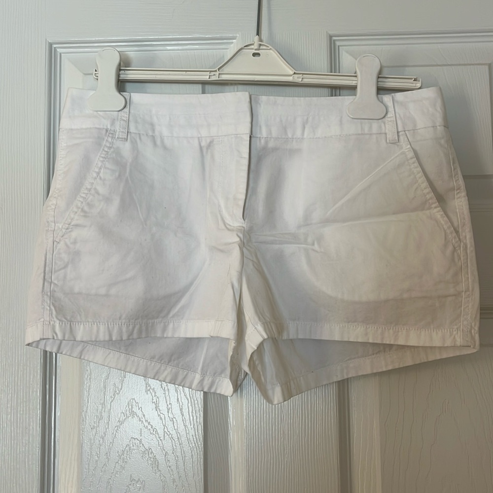J crew size 6, white shorts, 100% cotton